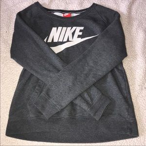 Nike Sweat Shirt!